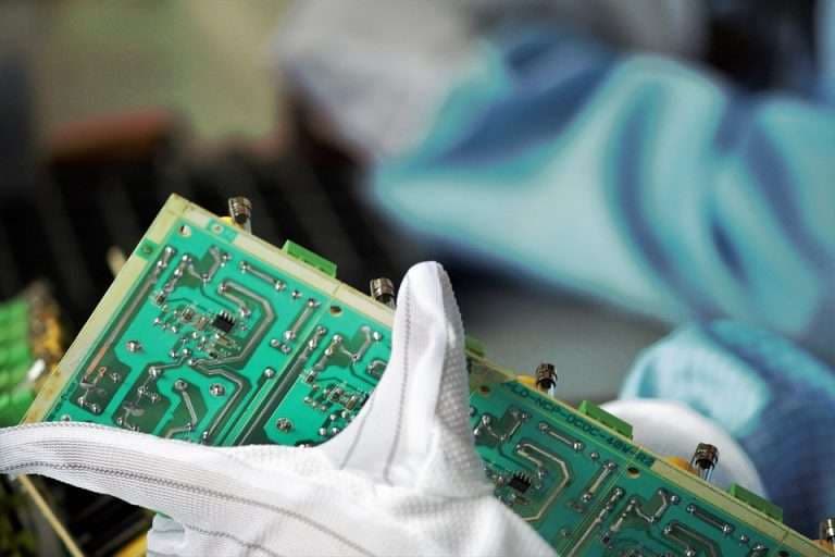 Extraordinary Returns in Semiconductor ETF Put Options